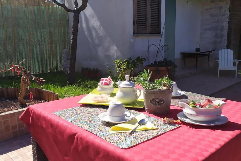 Shanti Ca' Casa Indipendente Con Giardino Lacchiarella Bagian luar foto