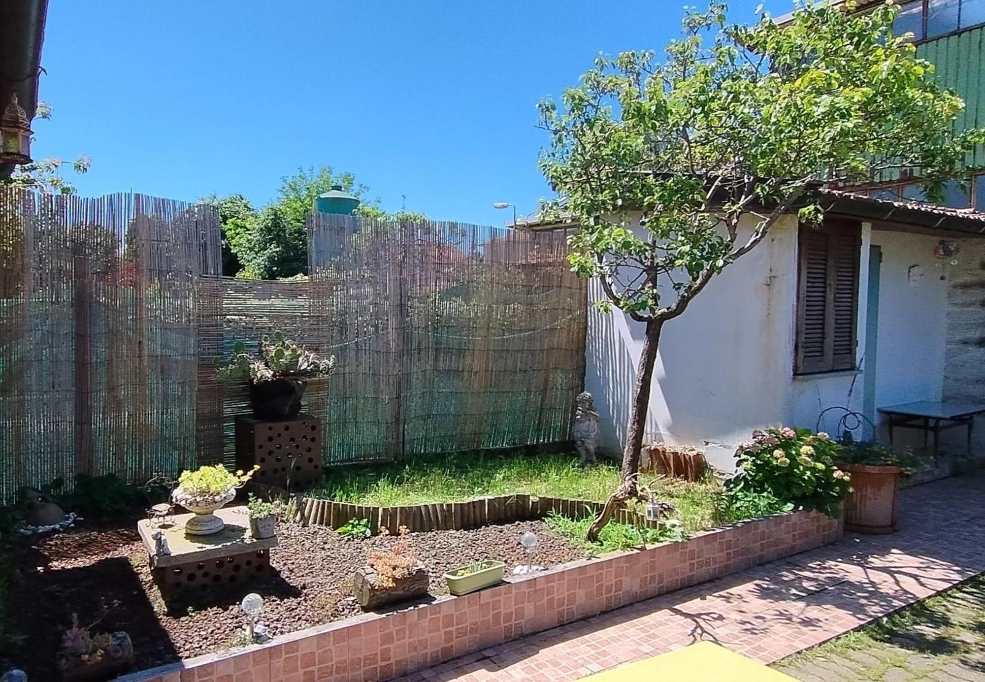 Shanti Ca' Casa Indipendente Con Giardino Lacchiarella Bagian luar foto